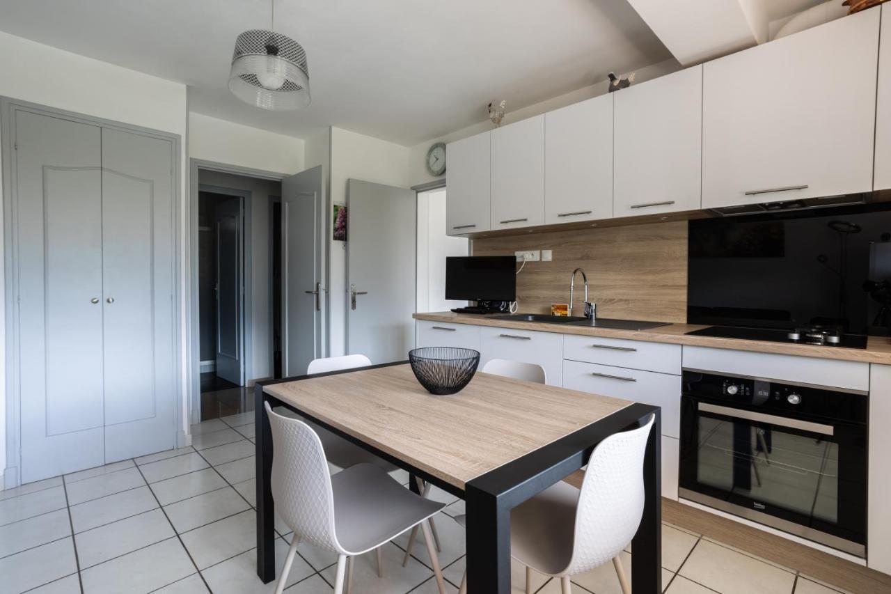 Ferienwohnung Vue Sur Les Montagnes Embrun Exterior foto
